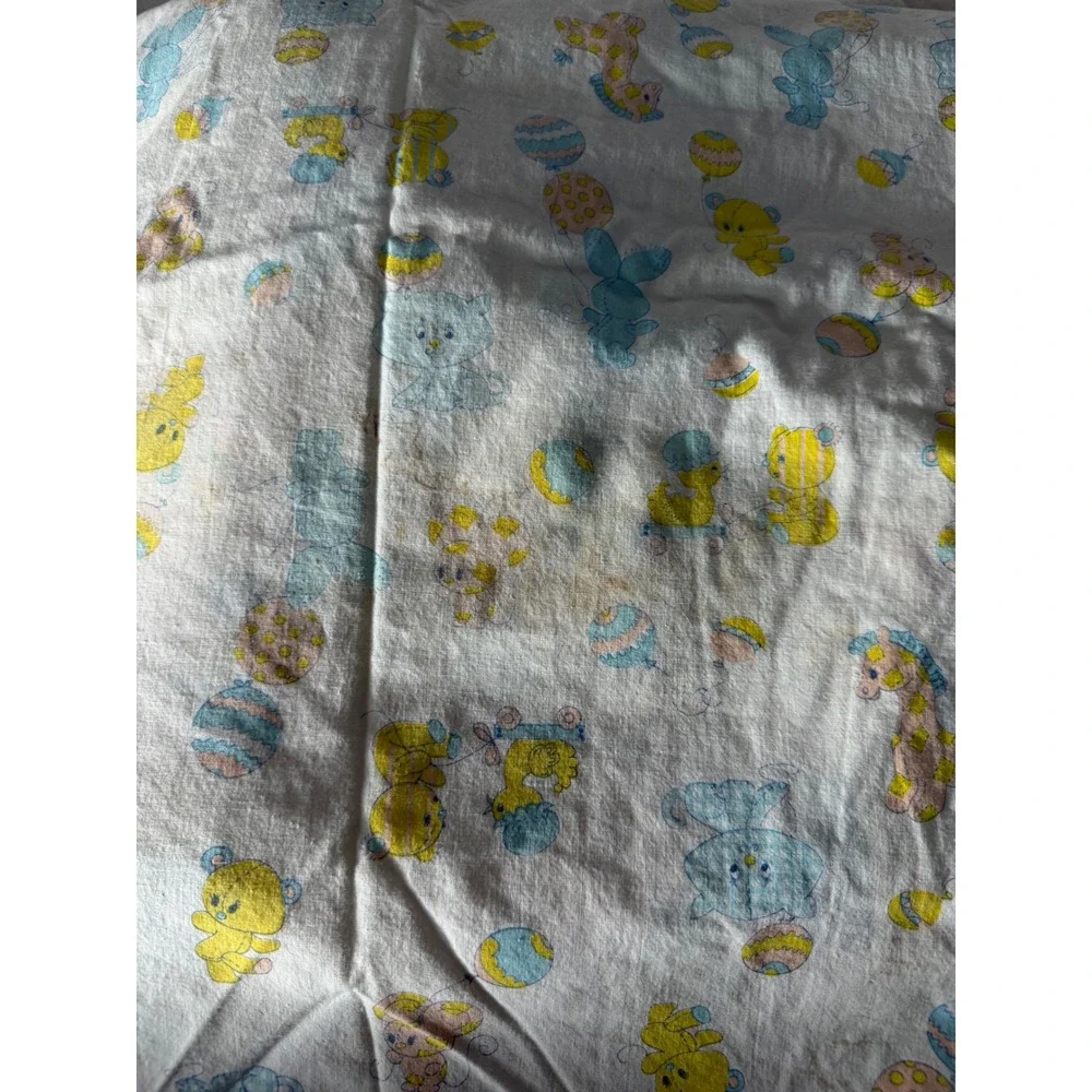 Vintage Nursery Crib Sheet Set 3‎ pc Pastel Animals Balloons Bears Bunnies White